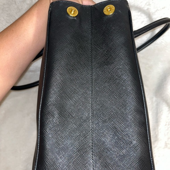 Prada Galleria medium size - Picture 14 of 15